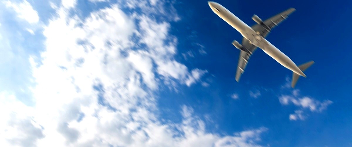 3. ¿Qué factores influyen en los precios de los servicios aeronáuticos en Gerona?