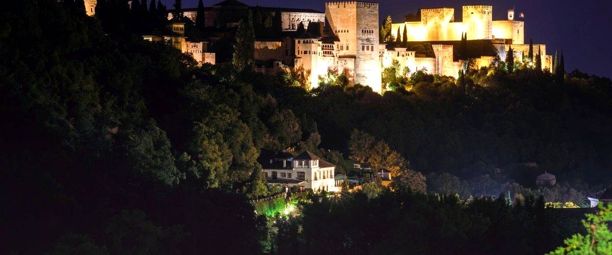 ¿Cómo puedo contactar a una vidente en Cuenca?