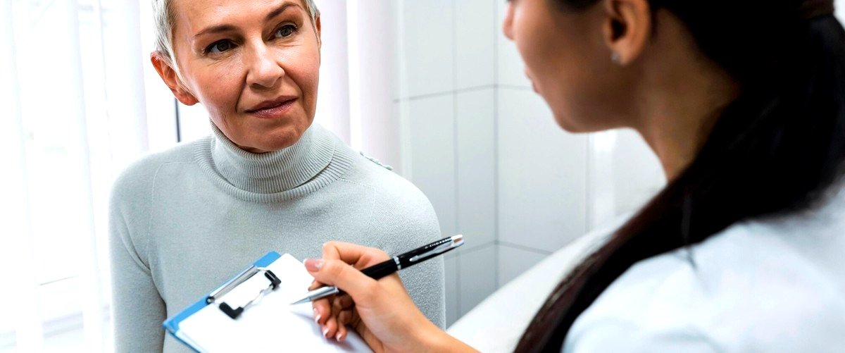 ¿Cuál es el precio de consultar a un dermatólogo privado en España?