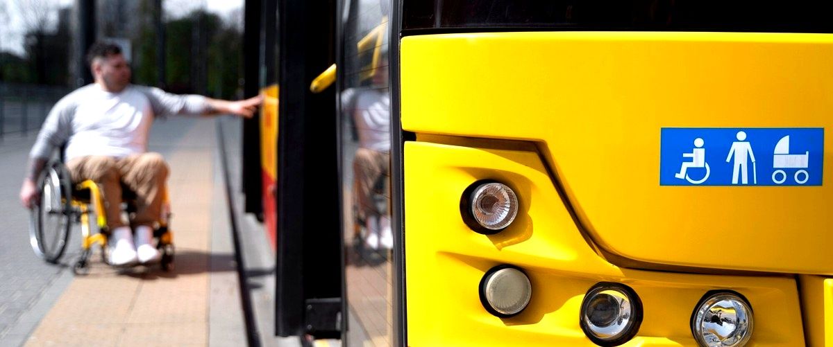 ¿Cuál es el horario de los autobuses de Móstoles a Madrid?