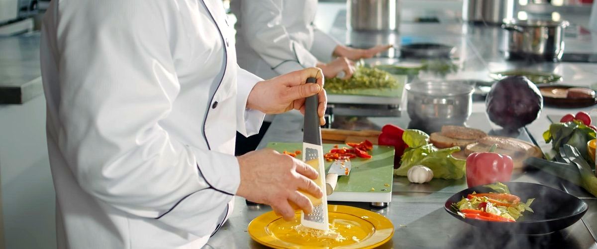 ¿Cuál es el precio medio de los cursos de cocina en estos centros de formación?