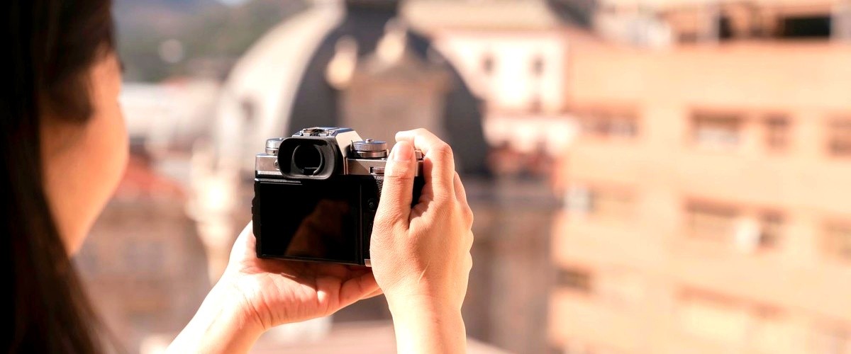 ¿Cuál es el precio medio de un curso de fotografía en Sevilla?