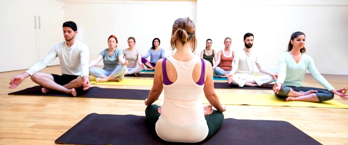 ¿Cuál es el precio promedio de las clases de yoga en San Sebastián?