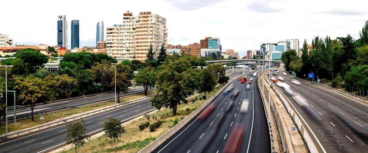 ¿Cuál es el precio promedio de obtener el carnet de conducir en Santiago de Compostela?