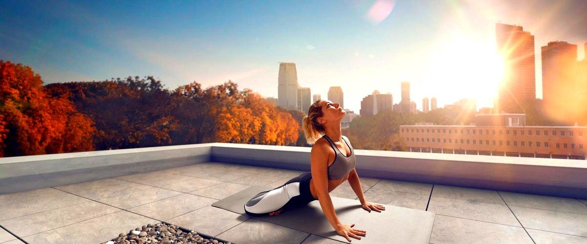 ¿Cuál es el término para referirse al lugar donde se practica yoga?