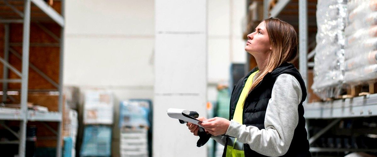 ¿Cuál es el trabajo que se realiza en el campo de la logística en Barcelona?