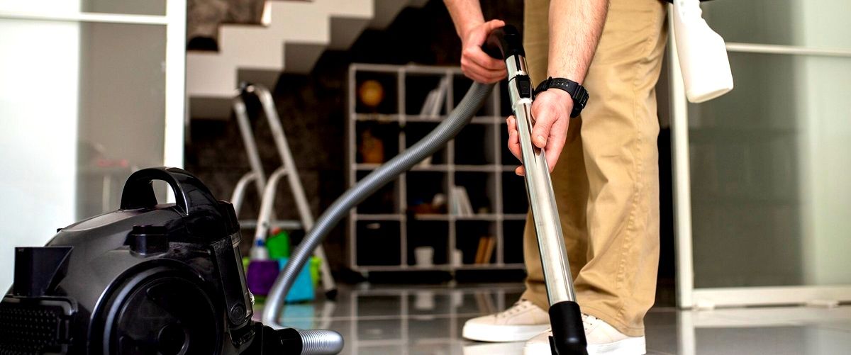 ¿Cuál es la diferencia entre un servicio de limpieza estándar y uno especializado?