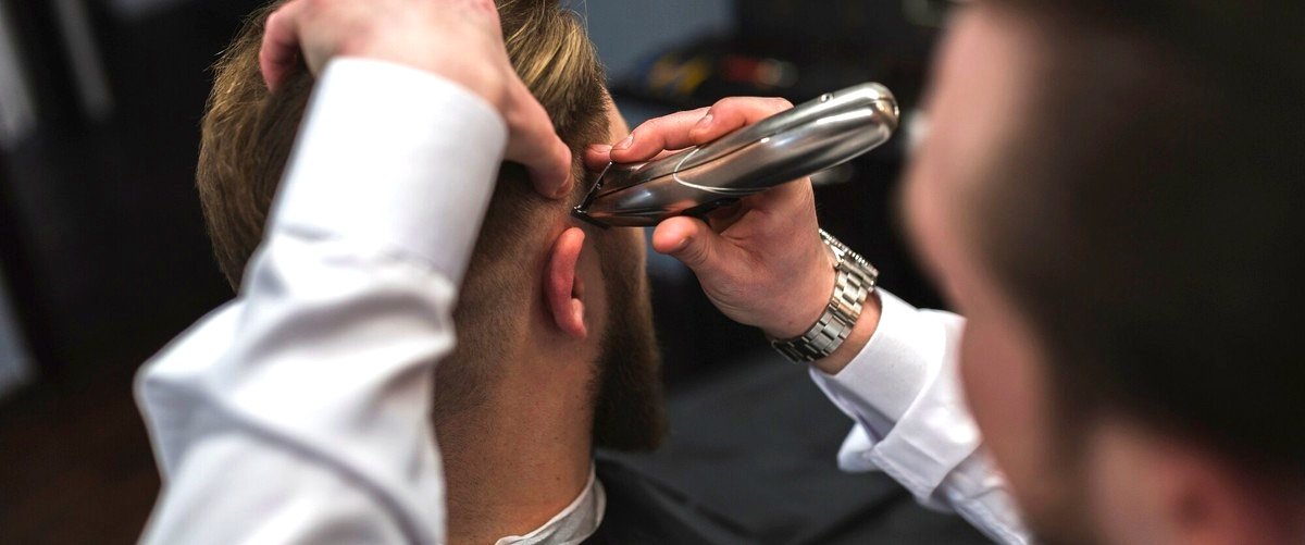 ¿Cuál es la diferencia entre una barbería y una peluquería en Badajoz?