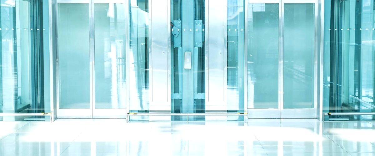 ¿Cuál es la empresa líder en el sector de ascensores en Toledo?