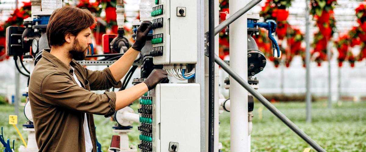 ¿Cuáles son las medidas de seguridad que deben tomar los electricistas en su trabajo en Leganés?