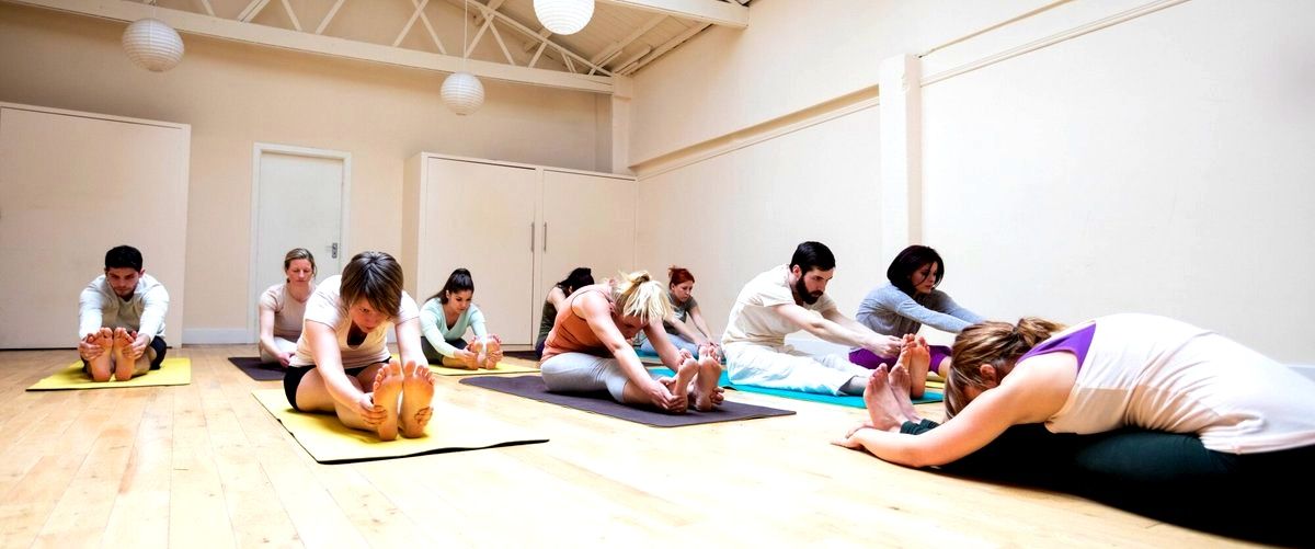 ¿Cuáles son los beneficios de practicar yoga regularmente?