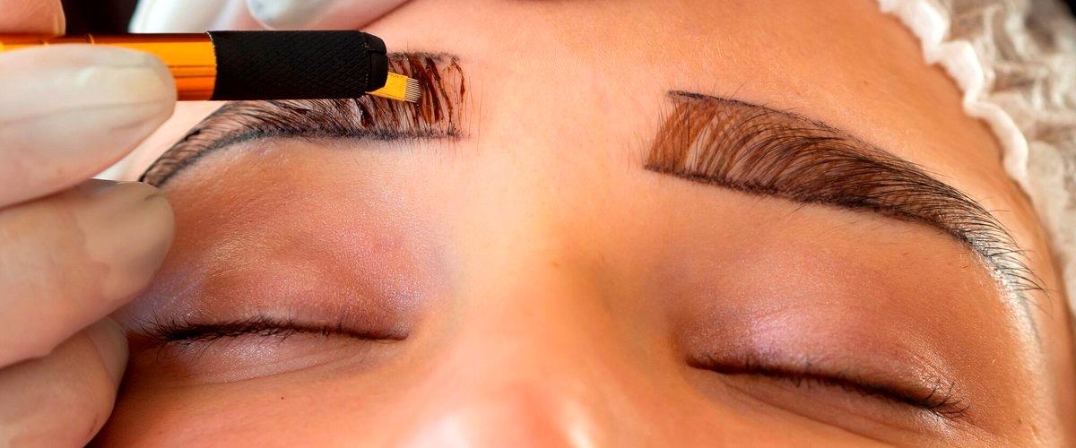 ¿Cuáles son los cuidados necesarios después del procedimiento de microblading?