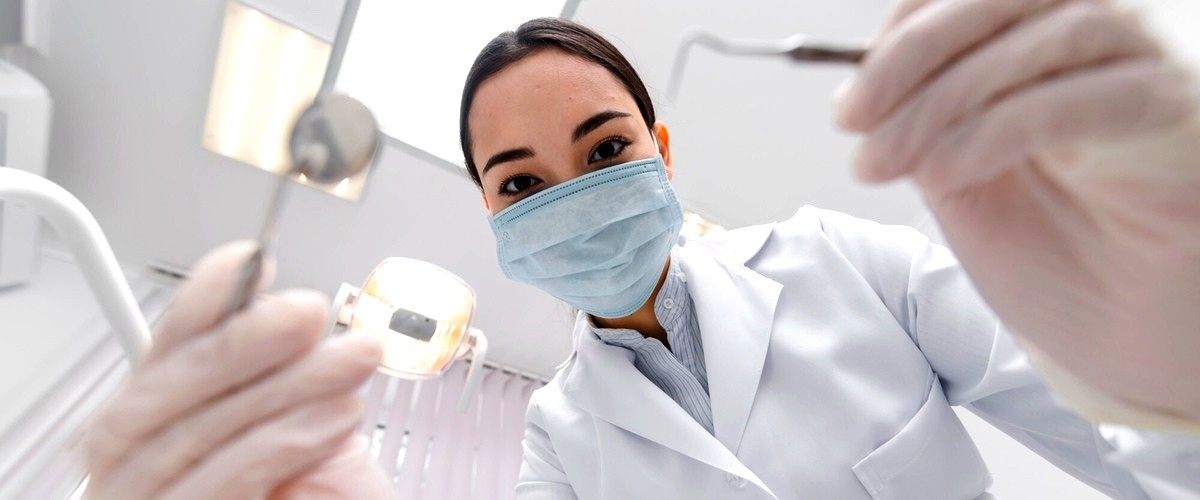 ¿Cuáles son los cuidados posteriores a la colocación de un implante dental en Barcelona?