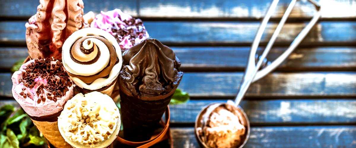 ¿Cuáles son los ingredientes básicos para hacer helado casero?