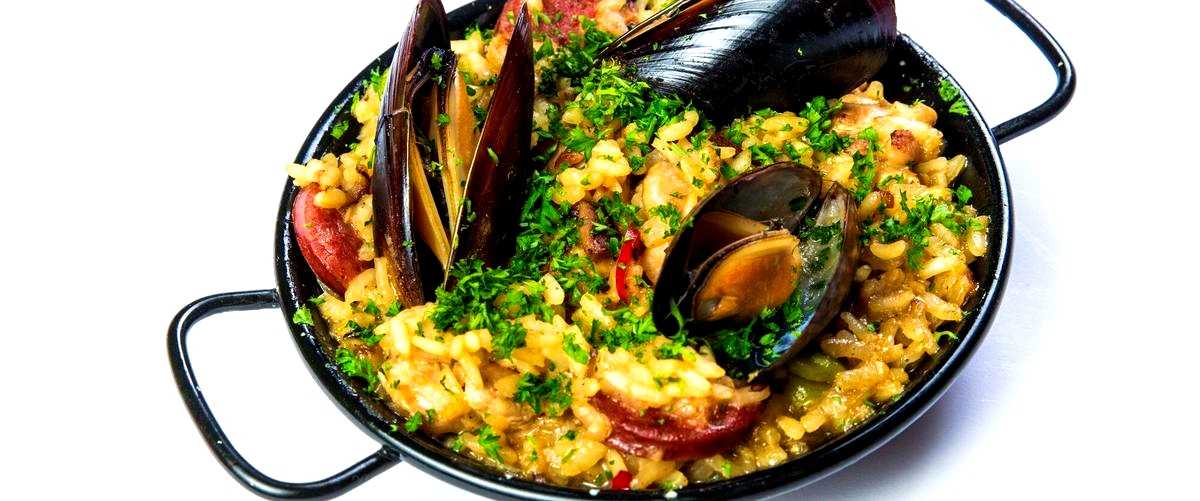 ¿Cuáles son los mejores restaurantes para probar paella en Gijón?