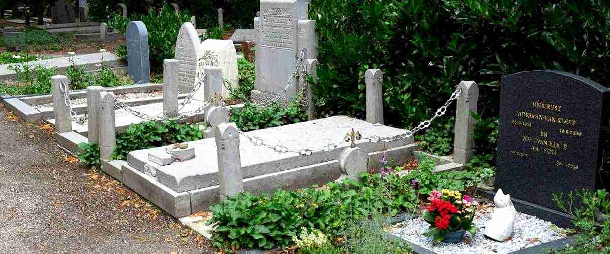¿Cuáles son los precios medios de los servicios funerarios en Sant Cugat del Vallès?