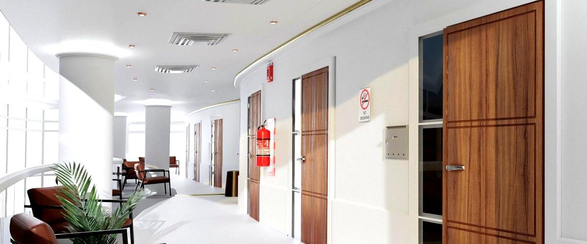 ¿Cuáles son los precios medios de los servicios médicos en los hospitales privados en Huesca?