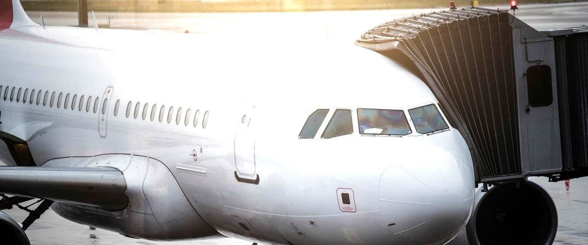 ¿Cuáles son los precios medios de los servicios ofrecidos por las empresas aeronáuticas en Coruña?