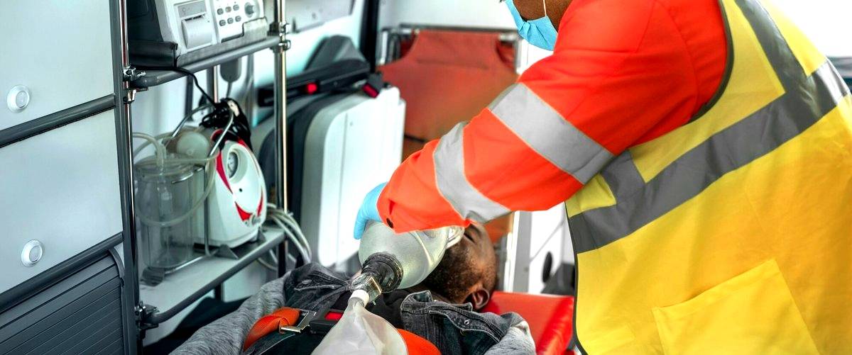 ¿Cuáles son los requisitos para trabajar como socorrista en la playa?