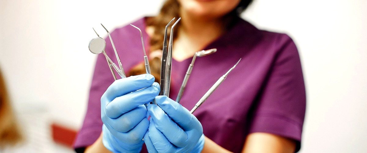 ¿Cuáles son los servicios más comunes que ofrecen los dentistas en Guadalajara?