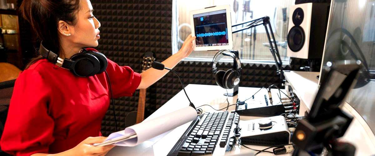 ¿Cuáles son los servicios que se ofrecen en un estudio de grabación en El Puerto de Santa María (Cádiz)?