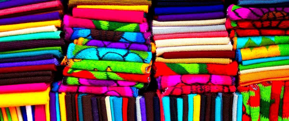 ¿Cuáles son los tipos de telas más comunes en las tiendas de telas en Cantabria?