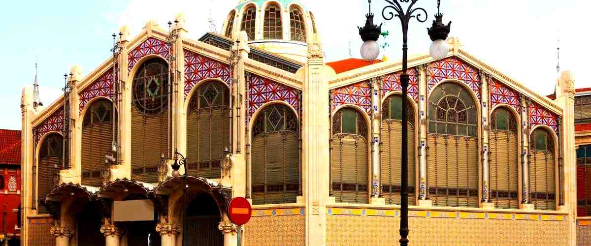 ¿Cuántas butacas tiene el Teatro Jovellanos en Gijón, Asturias?