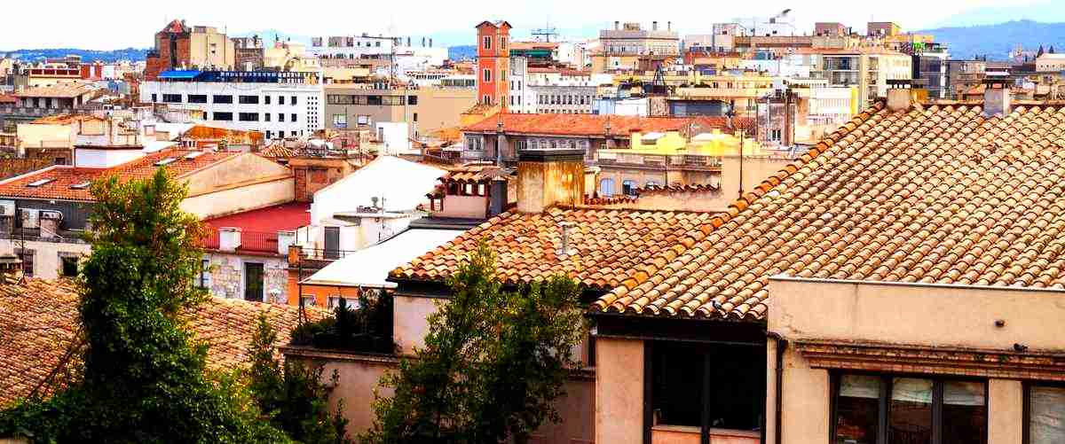 ¿Cuántas personas mayores viven en residencias de ancianos en Salamanca?