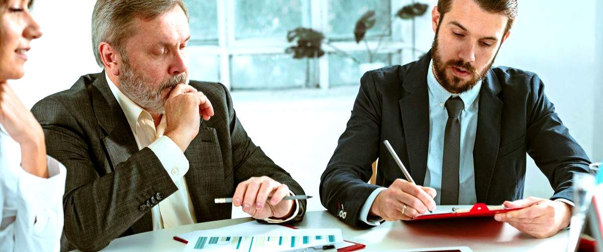 ¿Cuánto cobra una asesora financiera en Madrid, España?