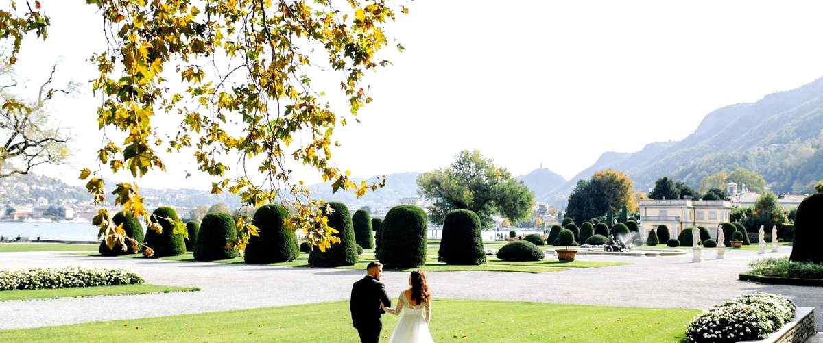 ¿Cuánto tiempo de anticipación se recomienda reservar un lugar para una boda en La Rioja?