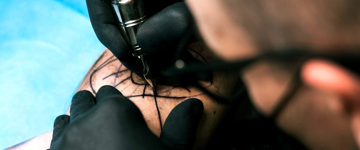 ¿Cuánto tiempo dura el proceso de tatuaje en promedio?