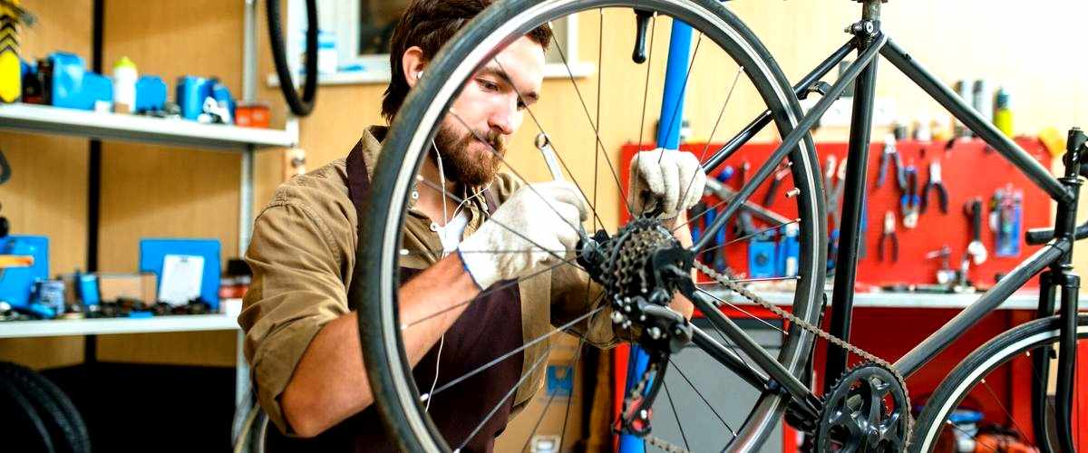 ¿Cuánto tiempo tarda en repararse una bicicleta en un taller especializado?