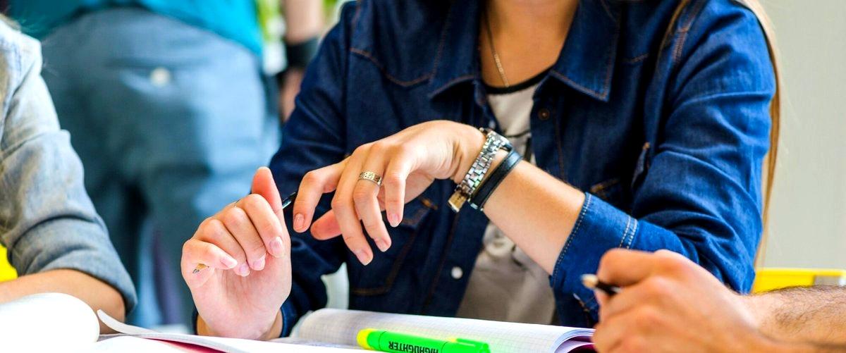 ¿Cuántos centros educativos hay en las Islas Canarias?