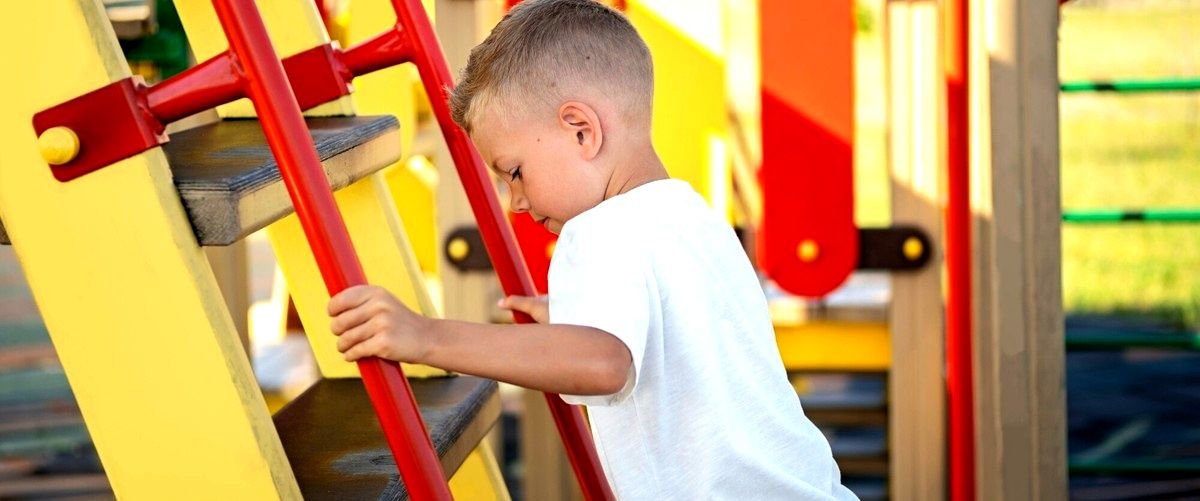 ¿Cuántos niños se pueden admitir en una clase de guardería en Mataró (Barcelona)?