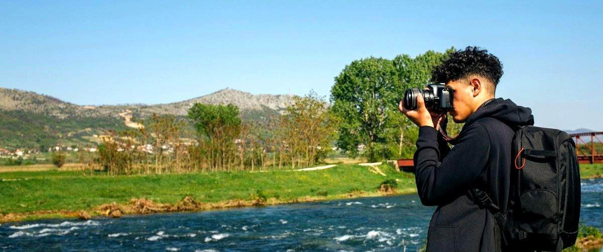 ¿Dónde puedo encontrar lugares para hacer una sesión de fotos en Santiago de Compostela?