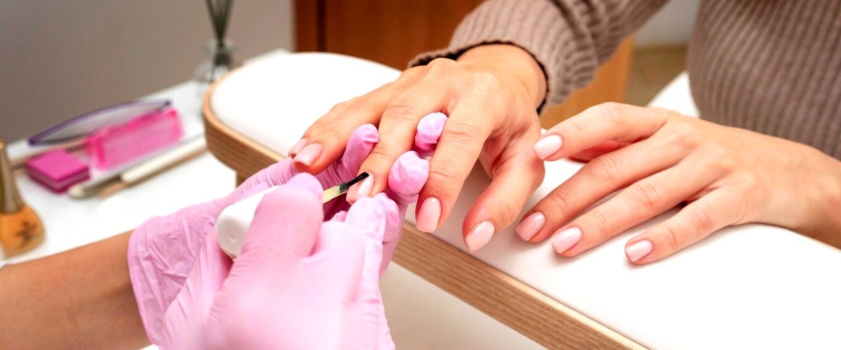 ¿Es necesario pedir cita previa para hacerse una manicura en Jerez de la Frontera?