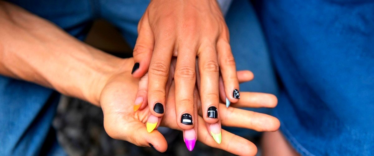 ¿Es necesario pedir cita previa para hacerse una manicura en San Cristóbal de La Laguna?