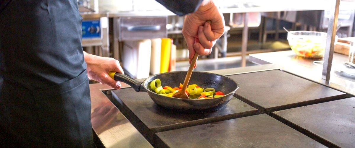 ¿Es necesario tener experiencia previa en cocina para estudiar en una escuela de cocina?