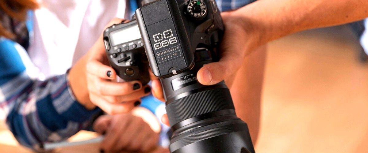 ¿Existen cursos de fotografía en línea disponibles en Reus (Tarragona)?