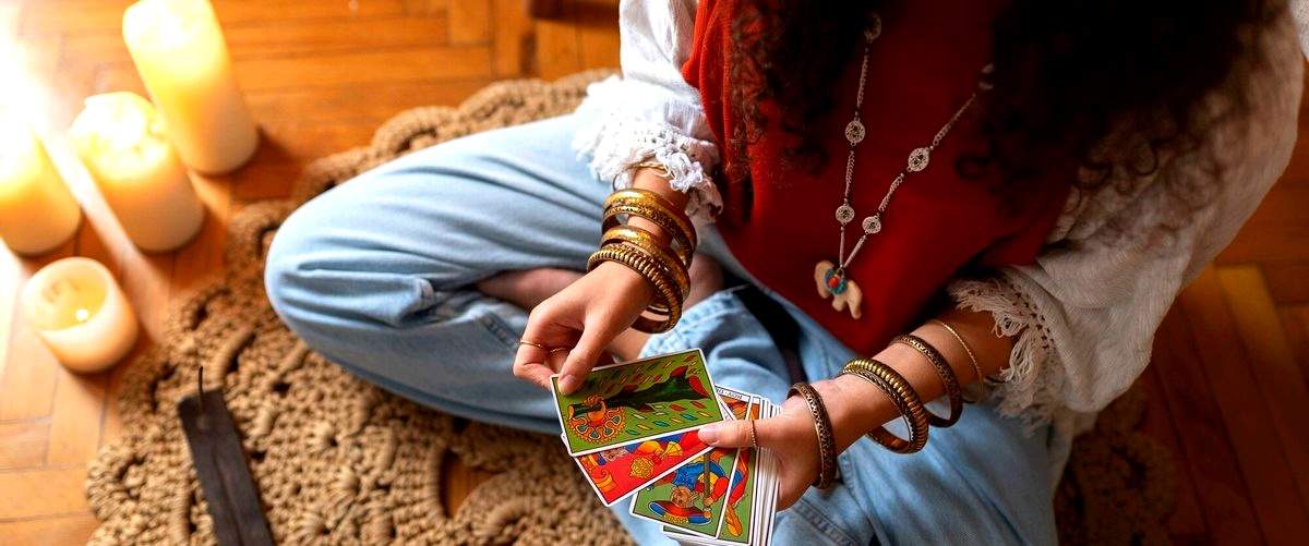 ¿Qué debo esperar durante una sesión de tarot en Barcelona?