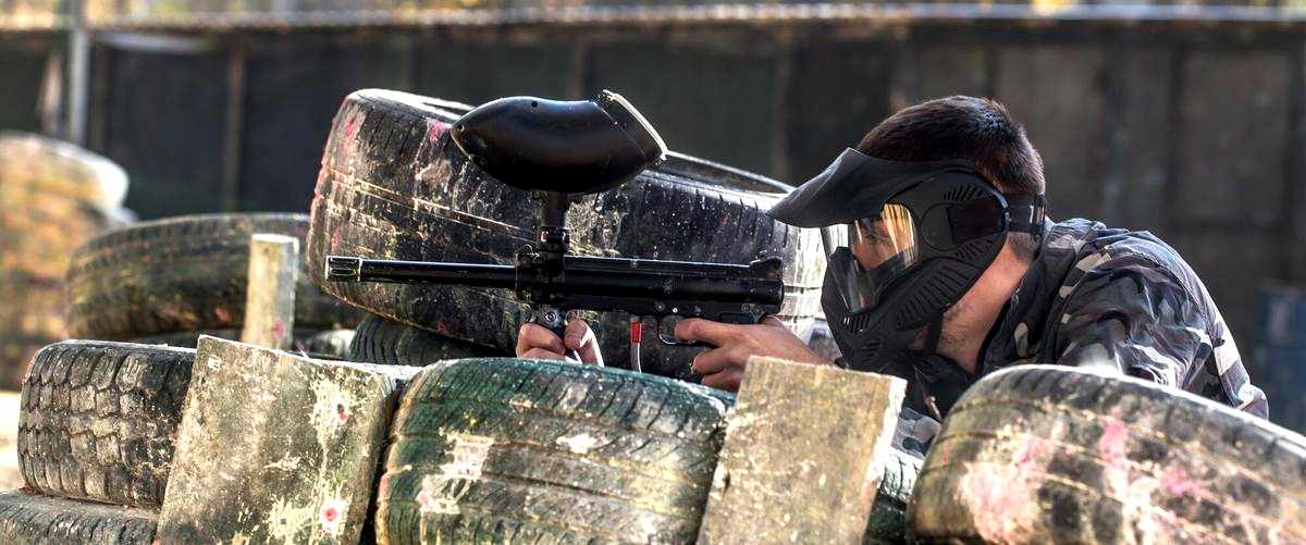 ¿Qué equipos y materiales se necesitan para participar en una partida de airsoft?