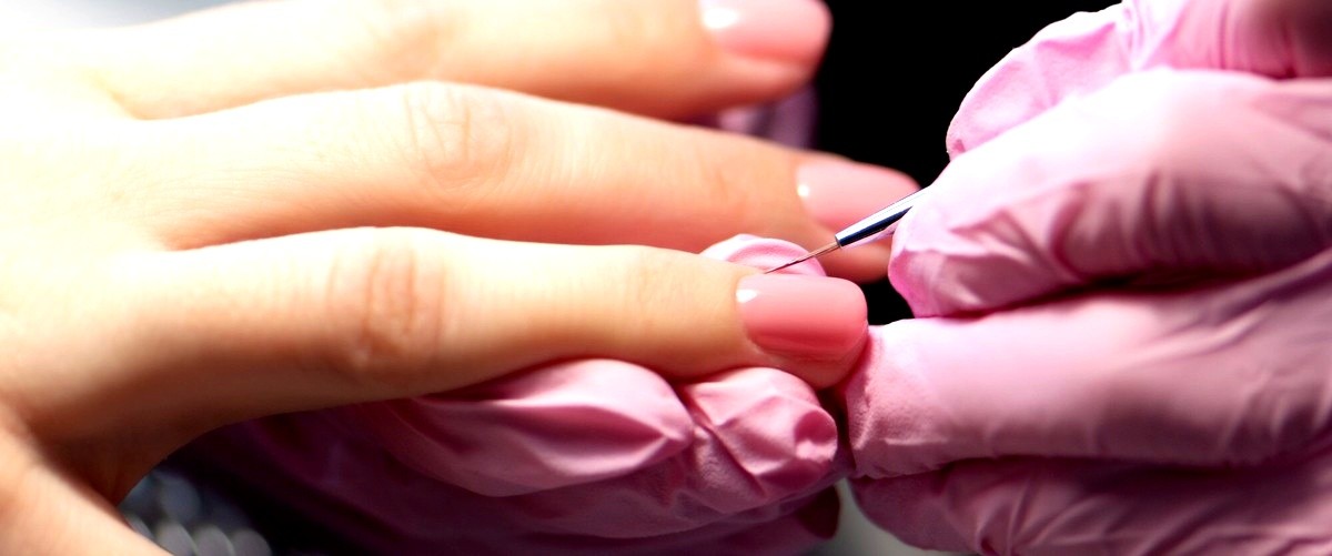 ¿Qué es la manicura estética?