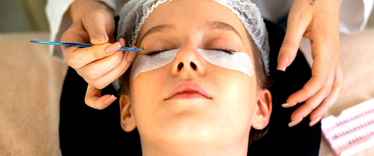 ¿Qué es más caro, el microblading o la micropigmentación?