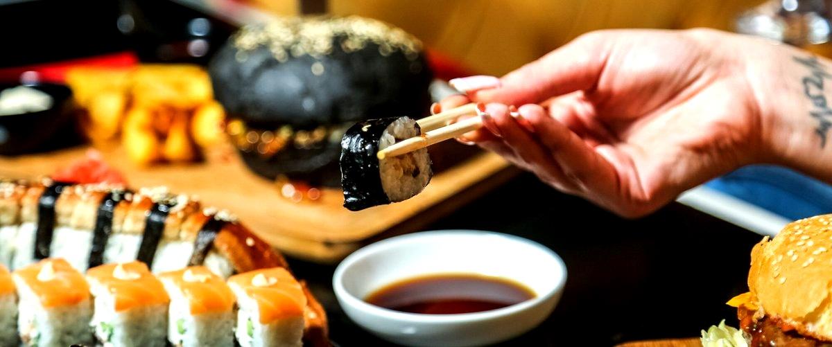 ¿Qué opciones vegetarianas ofrecen los restaurantes japoneses en Elche?