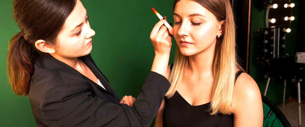 ¿Qué productos y marcas recomiendan los mejores maquilladores en Tenerife? ¿Qué productos y marcas recomiendan los mejores maquilladores en Tenerife?