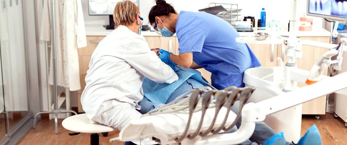 ¿Qué servicios están incluidos en la atención dental de la Seguridad Social?