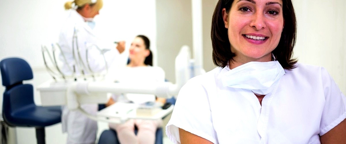 ¿Qué servicios incluye la atención dental en la Seguridad Social?