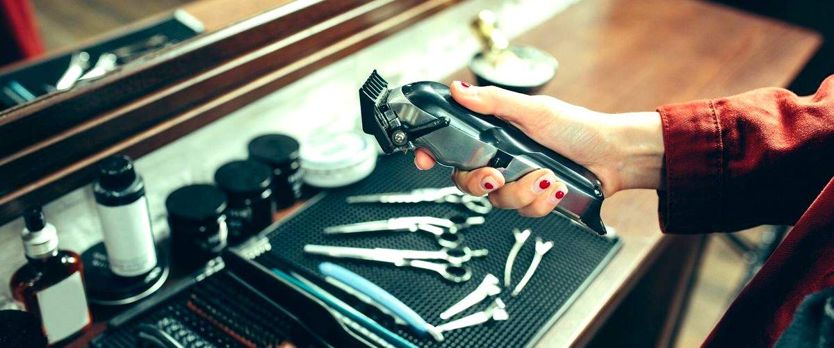 ¿Qué servicios se incluyen en el servicio de barbería?