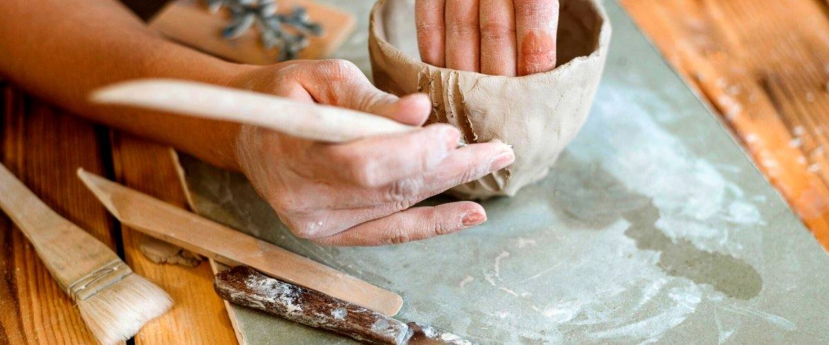 ¿Qué técnicas se pueden aprender en un taller de cerámica?