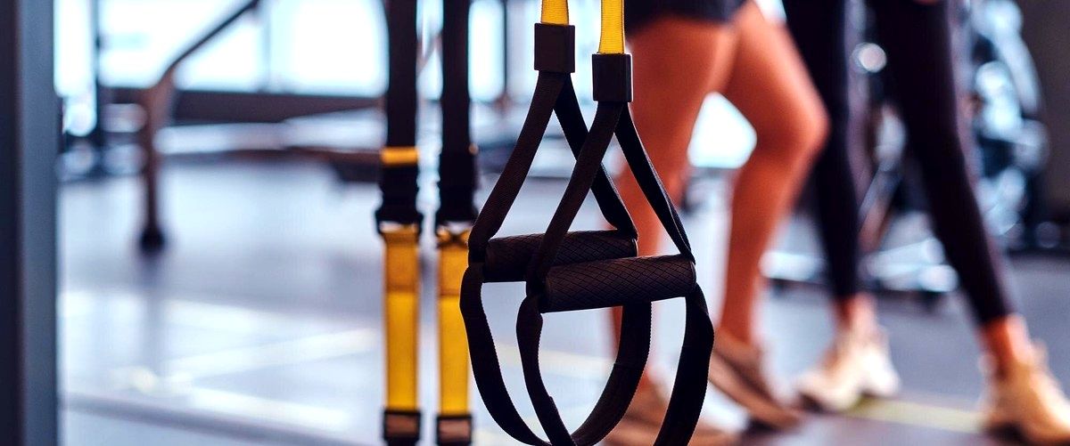 ¿Qué tipo de ejercicios se realizan en una sesión de CrossFit?